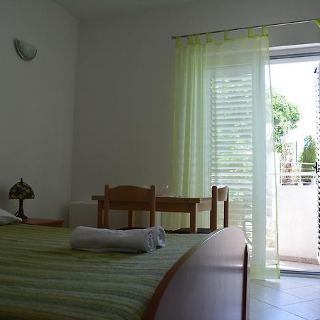Apartment Dakic تْشيرسيك نوفي المظهر الخارجي الصورة