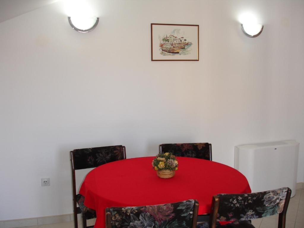 Apartment Dakic تْشيرسيك نوفي الغرفة الصورة