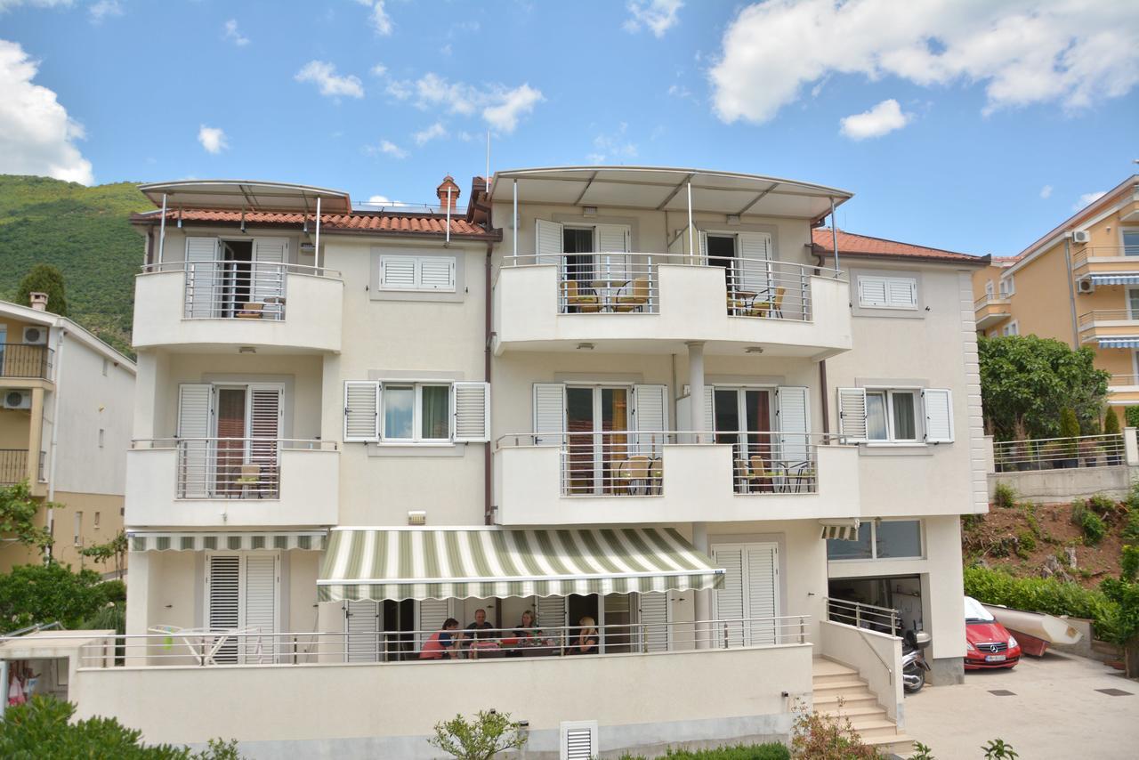 Apartment Dakic تْشيرسيك نوفي المظهر الخارجي الصورة